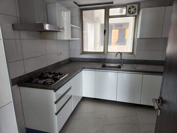 Kitchen in 3 BHK Apartment at Tata Primanti-Tower Residences, Sector 72 – for Sale