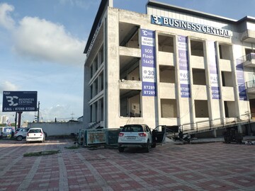  Shop For Sale in Vip Road