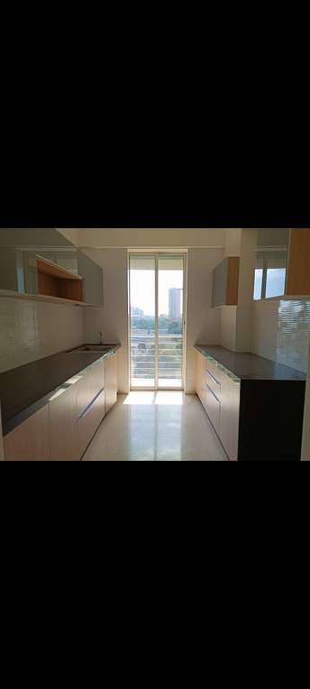 3 BHK Apartment For Rent in Ekta Tripolis Goregaon West Mumbai  7536716