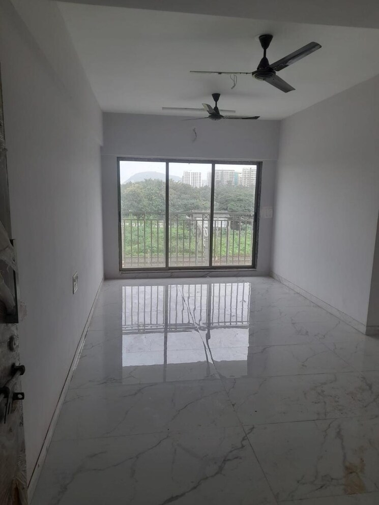 Room, mig-colony-kurla 1 Bedroom 625 Sq.Ft. Apartment In Vinobha Bhave Nagar Mumbai 7536987
