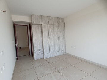 Room in 3 BHK Apartment at Allwin El Spazia, Sanauli – for Sale