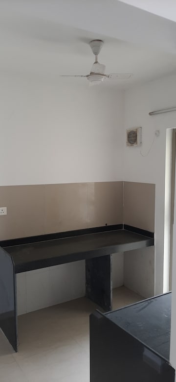 Kitchen in 1.5 BHK Apartment at Lodha Casa Rio, Dombivli East – for Sale