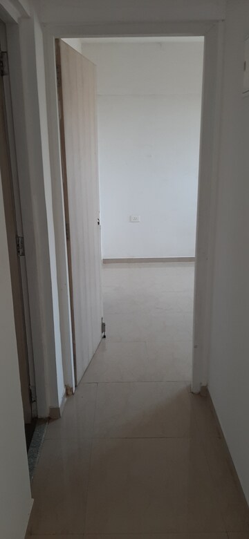 Room in 1.5 BHK Apartment at Lodha Casa Rio, Dombivli East – for Sale