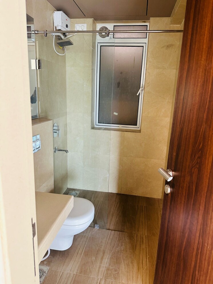 Bathroom, tridhaatu-morya 2 Bedroom 750 Sq.Ft. Apartment In Chembur Mumbai 7537323