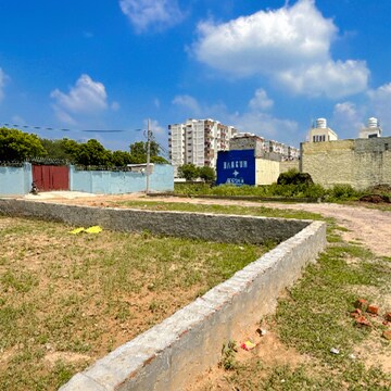 Swimming Pool in  Plot at Maruti Kunj – for Sale