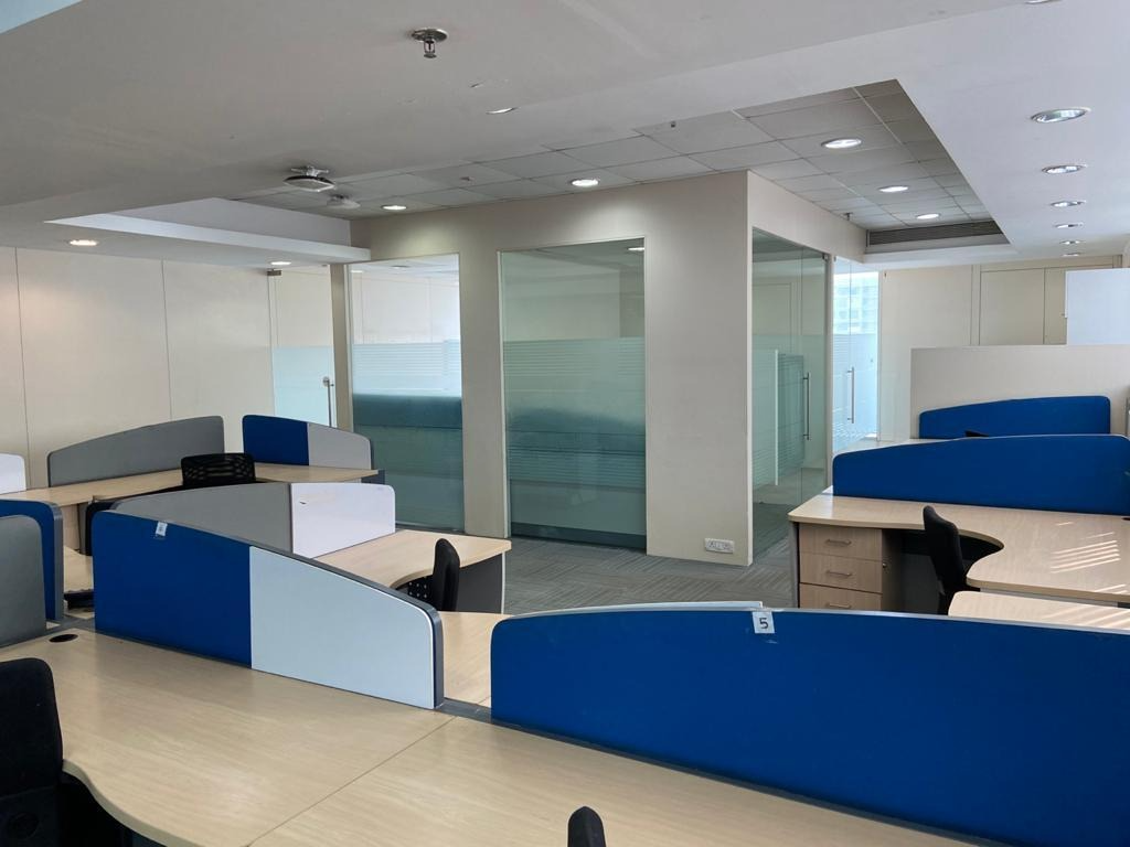 Commercial Office Space 1000 Sq.Ft. For Resale in Worli Mumbai  7537430