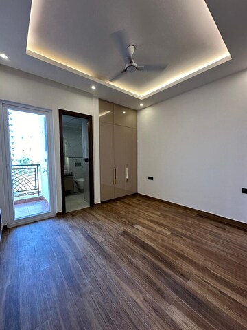 Room in 3 BHK Apartment at BPTP Park Elite Premium, Sector 84 – for Sale