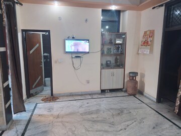 Room in 3.5 BHK Apartment at UPAVP Ganga Yamuna And Hindon Enclave, Pratap Vihar – for Sale