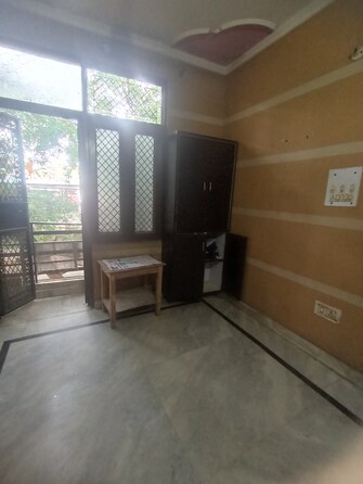 1 BHK Builder Floor For Rent in Paschim Vihar Delhi  7538546