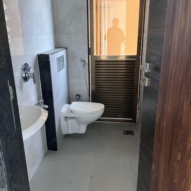 Bathroom, greenworld-crown-pavillion 2 Bedroom 1120 Sq.Ft. Apartment In Rambaug Thane 7539339