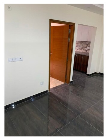 Room in 2 BHK Builder Floor at Vasant Kunj – for Sale