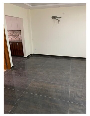Room in 2 BHK Builder Floor at Vasant Kunj – for Sale