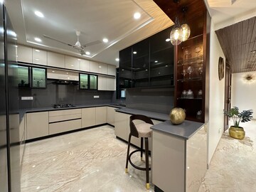 Staircase in 3 BHK Builder Floor at Ansal API Esencia, Sector 67 – for Sale
