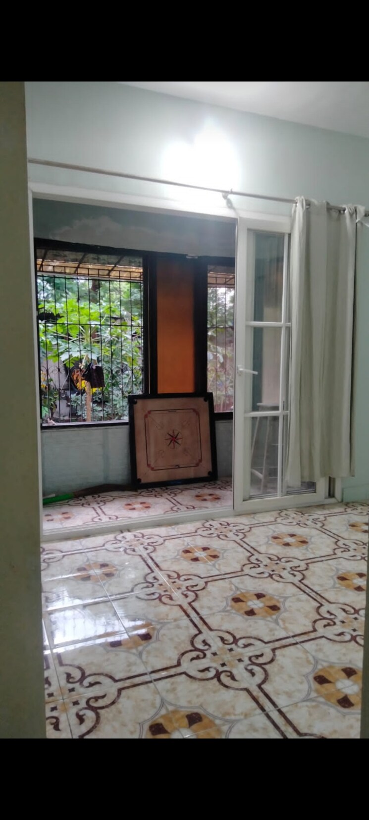 Room, himgiri-lokupvan-phase-ii-chs-ltd 1 Bedroom 435 Sq.Ft. Apartment In Vasant Vihar Thane 7539512