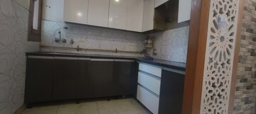 Kitchen in 3 BHK Builder Floor at Niti Khand – for Sale