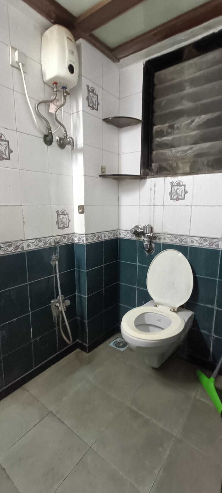 Bathroom, mahindra-park 2 Bedroom 1000 Sq.Ft. Apartment In Ghatkopar West Mumbai 7539839