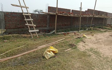 Plot For Sale in Dankaur