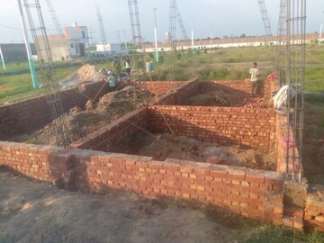  Plot For Sale in Dhoom Manikpur