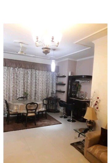 Living Room in 3.5 BHK Apartment at Omaxe The Nile, Sector 49 – for Sale