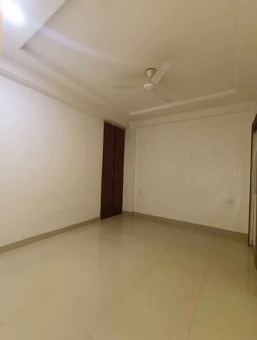 3 BHK Builder Floor For Sale in Shivalik Colony