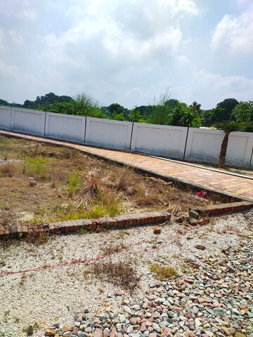  Plot – Exterior View View at Babatpur - for Sale
