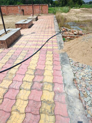  Plot – Exterior View View at Babatpur - for Sale