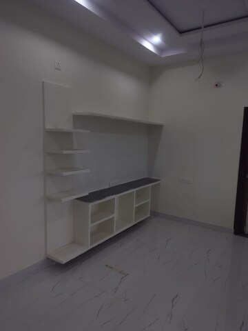 Room in 4 BHK Independent House at Kundanpally – for Sale