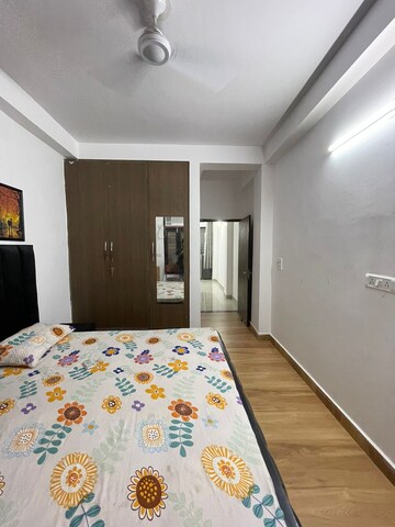 Bedroom in 1.5 BHK Builder Floor at Saket – for Sale