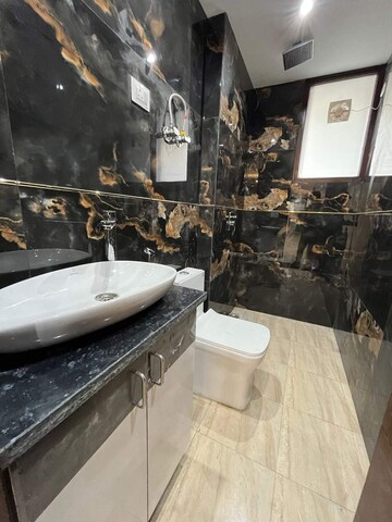 Attached Bathroom in 3 BHK Builder Floor at Saket – for Sale