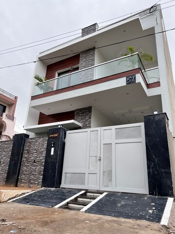 4 BHK Independent House For Sale in Vip Road