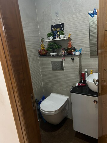 Bathroom in 4 BHK Builder Floor at Palam Vihar Residents Association, Palam Vihar – for Sale
