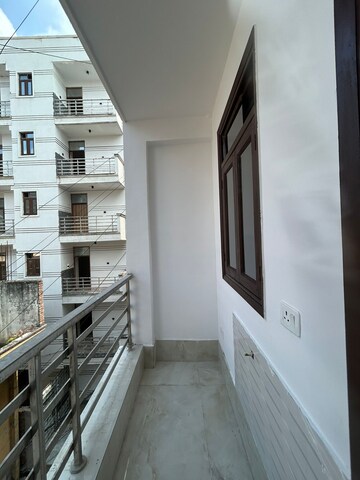 Balcony in 1.5 BHK Builder Floor at Saket – for Sale