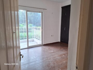 Room in 3 BHK Apartment at Mapsko Royale Ville, Sector 82 – for Sale