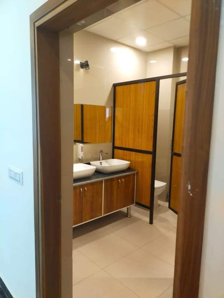 Attached Bathroom, kanker khera 2 Bedroom 1089 Sq.Ft. Apartment In Kanker Khera Meerut 7541010