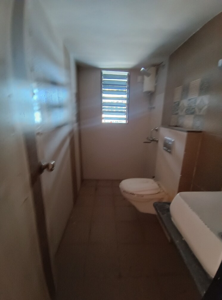 Bathroom, vardhman-gardens 2 Bedroom 850 Sq.Ft. Apartment In Balkum Pada Thane 7540980