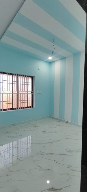 Room in 3 BHK Independent House at Hirapur – for Sale