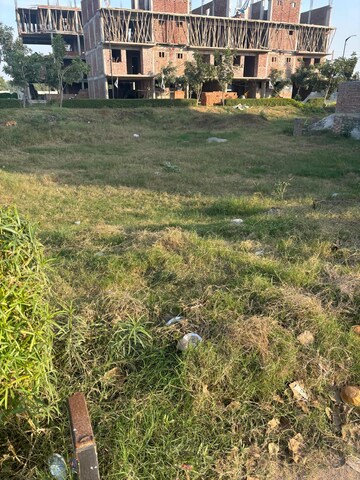 Plot Area in  Plot at BPTP District, Sector 81 – for Sale