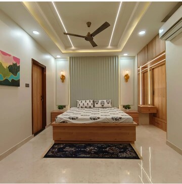 Bedroom in 3.5 BHK Independent House at Vidhan Sabha Marg – for Sale