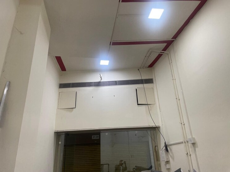 Team Area, rustomjee-eaze-zone-mall Commercial Office Space 284 Sq.Ft. In Malad West Mumbai 7541388