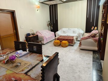 Bedroom in 2.5 BHK Villa at Sector 17 – for Sale