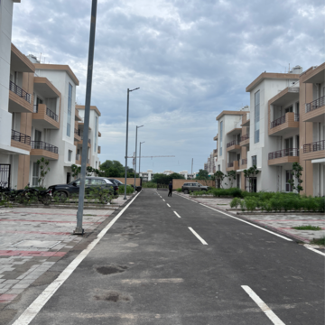 3 BHK Builder Floor – Exterior View View at Bptp Park Floors I, Sector 77 - for Sale