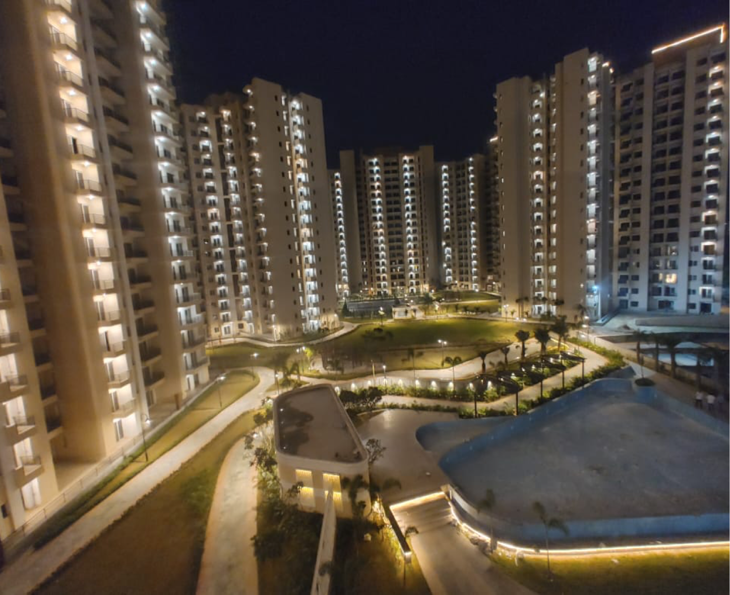 2 BHK Apartment For Resale in Oasis GrandStand Yex Sector 22d Greater Noida  7542846