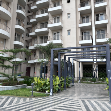 2 BHK Apartment – Exterior View View at BPTP Discovery Park, Badauli Village - for Sale