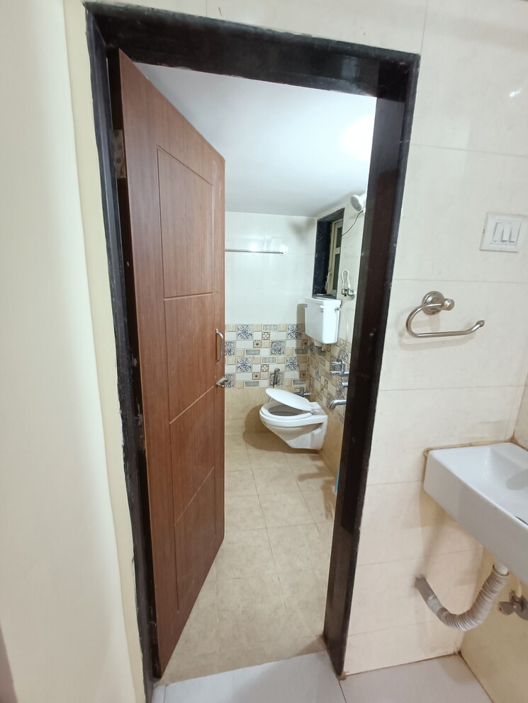 Balcony, royce-paradise 1 Bedroom 630 Sq.Ft. Apartment In Kalyan West Thane 7542950