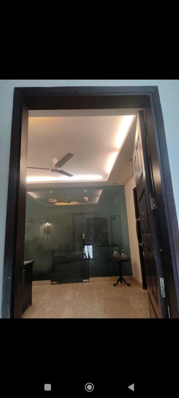 3 BHK Builder Floor For Sale in Defence Colony