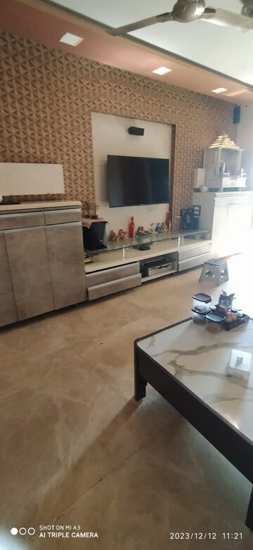 Bathroom in 3 BHK Apartment at Lodha Splendora Platino, Ghodbunder Road – for Sale