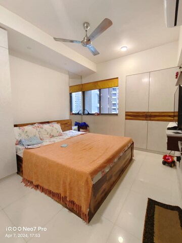 Bedroom in 3 BHK Apartment at Lodha Splendora Platino, Ghodbunder Road – for Sale