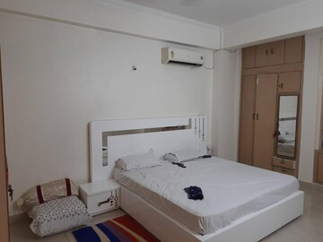 Master Bedroom in 2.5 BHK Apartment at Vasundhara Enclave – for Sale