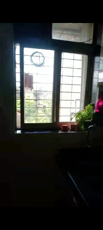 Room in 1 BHK Apartment at Rosa Classique, Kasarvadavali – for Sale