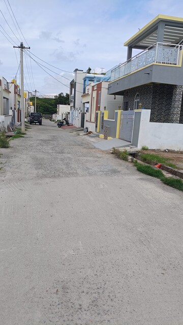 2 BHK Independent House For Sale in Bathlapalli